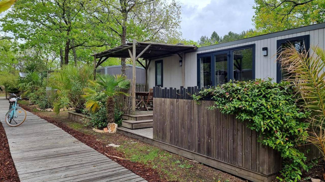 Camping Aux Couleurs du ferret in Lège-Cap-Ferret, Région d'Arcachon