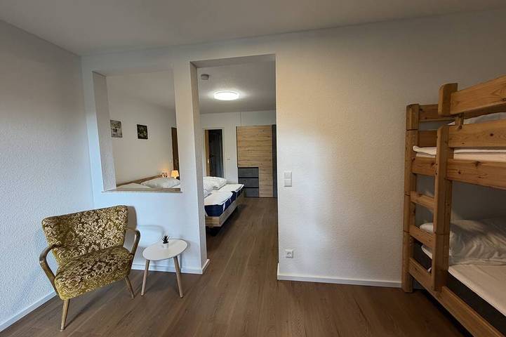 Gästehaus Waldruhe – Großes Ferienhaus für Gruppen & Familien in Enzklösterle, Nordschwarzwald
