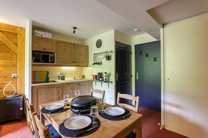 Ganze Wohnung, Ferienwohnung für 4 Personen mit Sauna in Le Corbier, Villarembert