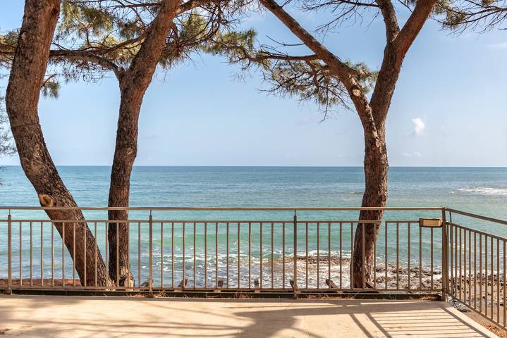 Appartamento intero, Appartamento 'Le Terrazze Sul Mare - Capo' con vista mare, terrazza privata e Wi-Fi in Capo (PA), Cefalù (Comune)