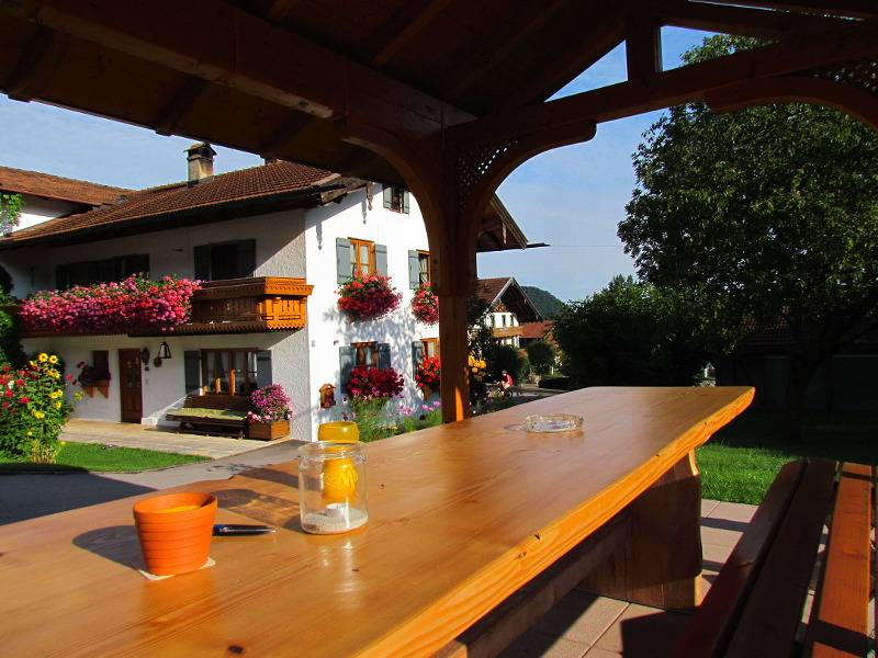 Ganze Ferienwohnung, Ferienwohnungen Rosenegger - Ferienwohnung Nr. 1 Jagastüberl - 4 Personen 44 qm, 1 Schlafzimmer,  Wlan in Staudach-Egerndach, Chiemsee