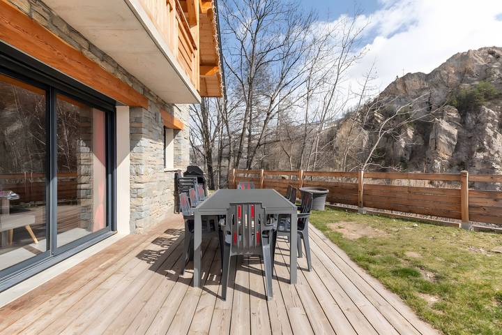 Chalet pour 12 personnes, avec Balcon et Jardin