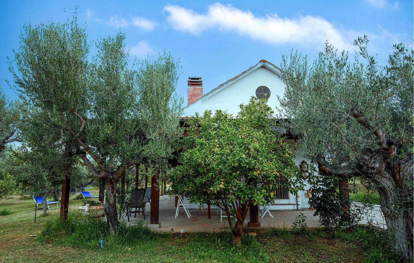 Schönes 2-BR Apartment mit Babybett & Parkplatz in Morro d'Oro, Adriaküste Abruzzen