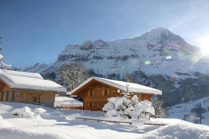 Hütte für 3 Personen, mit Garten und Terrasse in Grindelwald