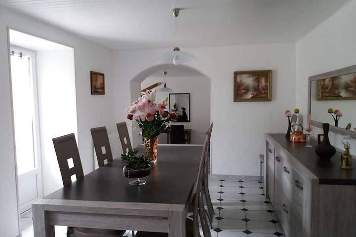 Ferienhaus für 11 Personen, mit Balkon und Garten - 1