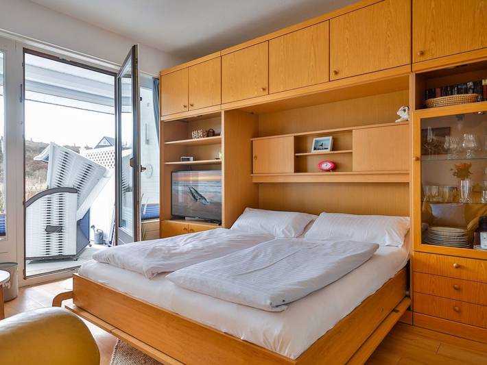 Ganze Ferienwohnung, Kniepsand - Praktisches 1-Zimmer-Apartment in strandnaher Lage mit sonniger Terrasse. in Nordfriesische Inseln (Schleswig-Holstein) (Schleswig-Holstein), Hörnum