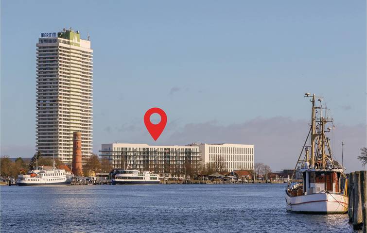 Ganze Ferienwohnung, Gemütliches 65-qm-Apartment in der Nähe des Priwall-Strandes mit Parkplatz und Terrasse in Ostseebad Travemünde, Lübeck