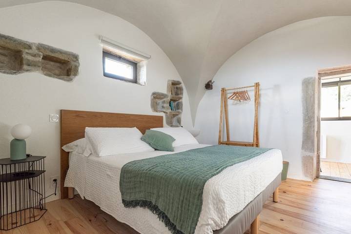 Chambre d’hôte pour 2 personnes, avec piscine et jardin en Savoie - 4