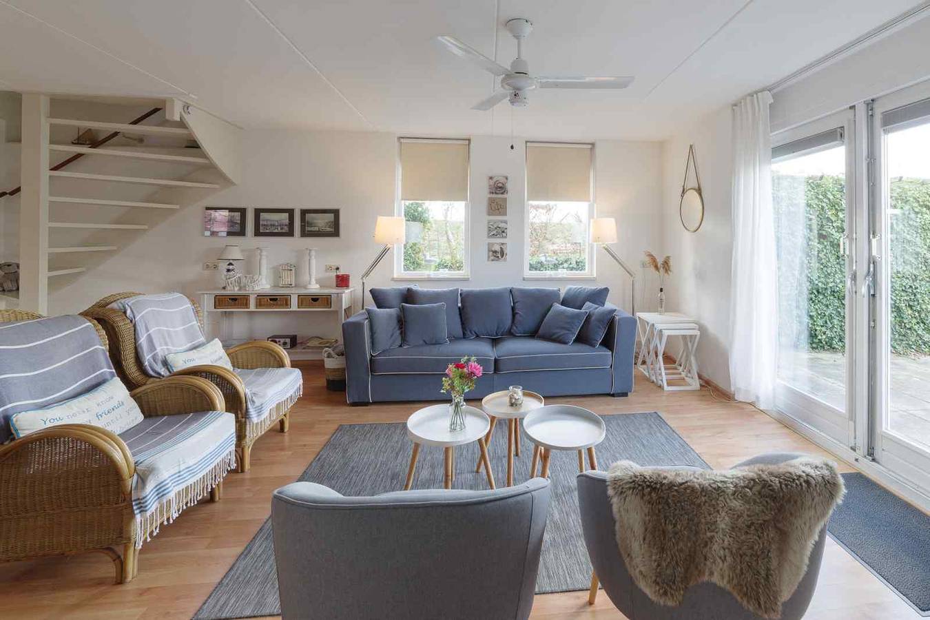 Geschmackvoll eingerichtetes Haus für 8 Personen mit Sauna und Veranda in Wemeldinge in Niederländische Nordsee