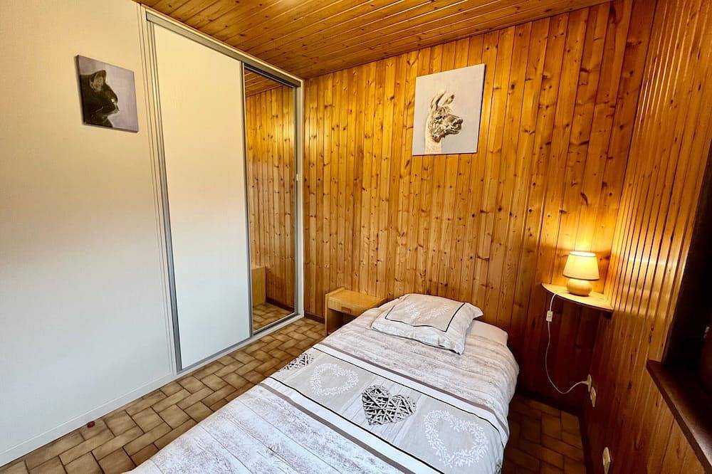 Chalet cosy en bordure de forêt avec wifi, terrasse et équipements complets à Rochesson in Rochesson, Parc naturel régional des Ballons des Vosges