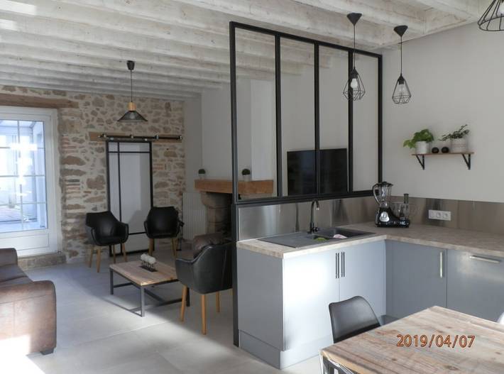 Gîte pour 8 personnes, avec jardin ainsi que terrasse et jacuzzi dans les Deux-Sèvres - 2