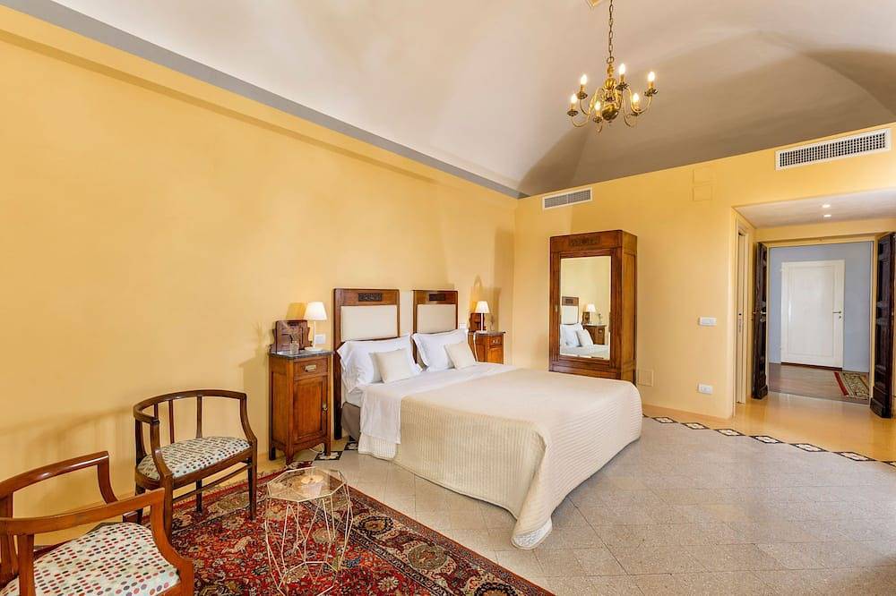Apartamento entero, Amazing Attic in Montepulciano, 10 people, w/view on San Biagio in Montepulciano, Provincia de Siena
