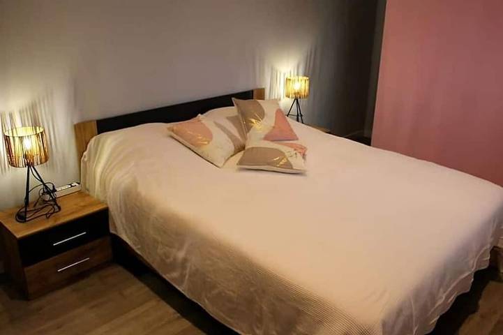 Location de vacances pour 9 personnes, avec terrasse à Millas - 4