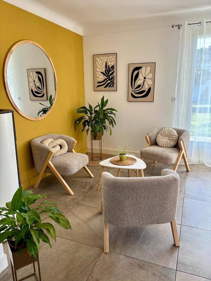 Gîte pour 6 personnes, avec terrasse et jardin à Ispoure