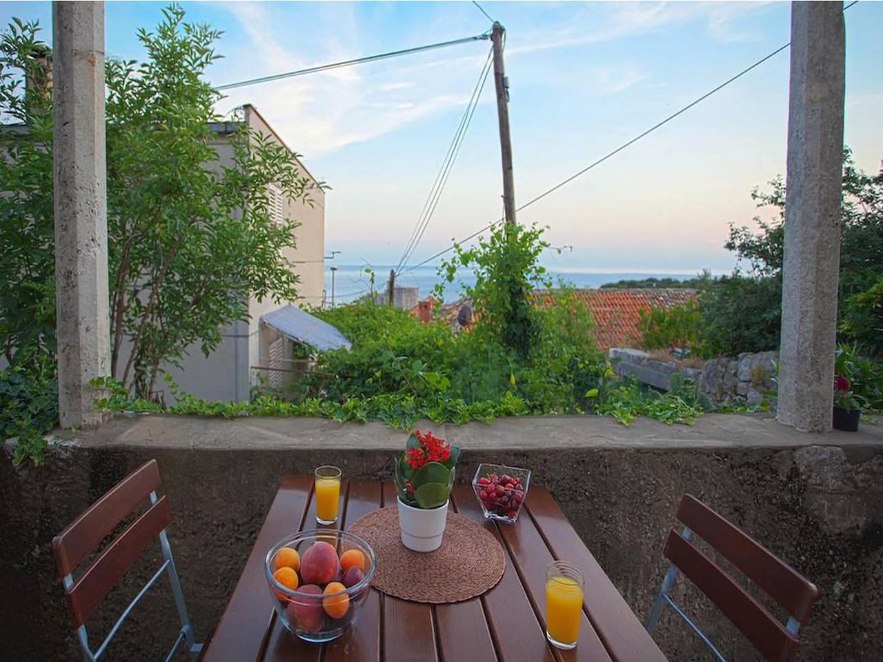 Entire apartment, Apartments Maro & Baro - One bedroom apartment with Terrace in Dubrovnik, Grad Dubrovnik