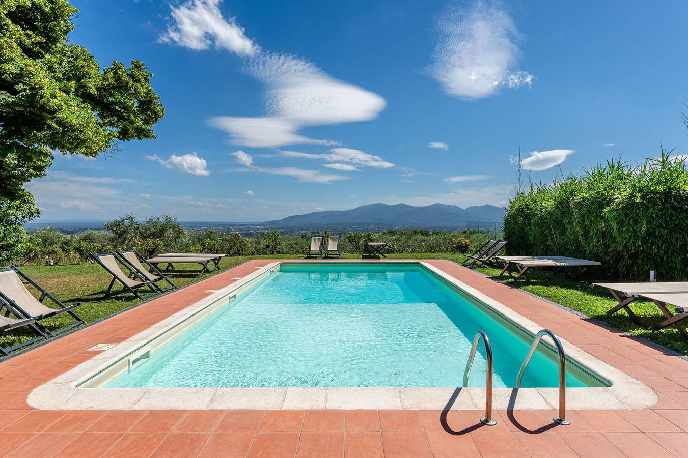 Fattoria Mansi Bernardini - Villa Bernardini in Capannori, Lucca Province