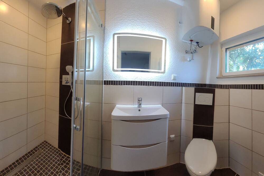 Entire apartment, Holiday house in an idyllic quiet location - holiday home in Ribnitz-Damgarten, Vorpommern-Rügen