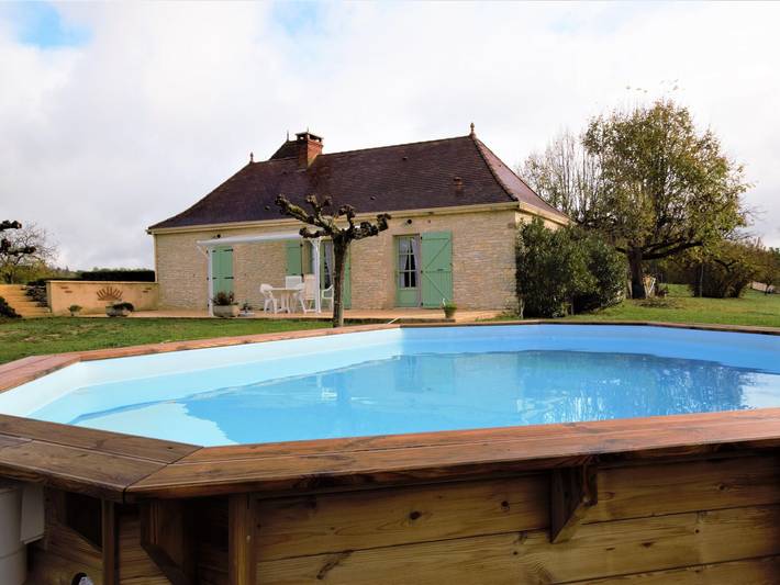 Maison de vacances pour 4 personnes, avec piscine et terrasse, animaux acceptés