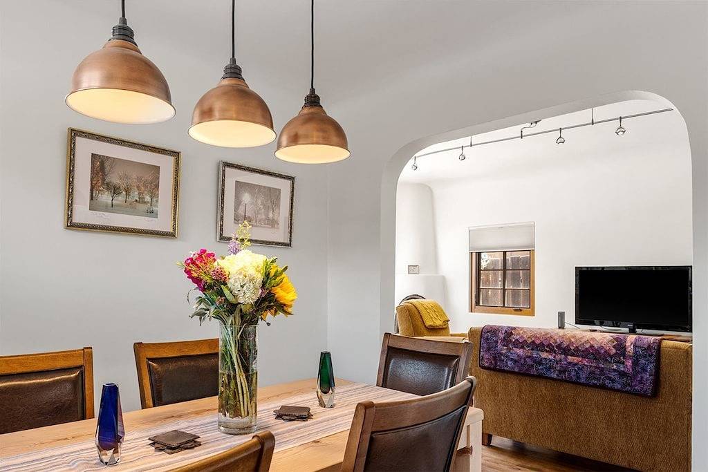 Right on the Plaza next to O'keeffe Museum in Santa Fe, Santa Fe County