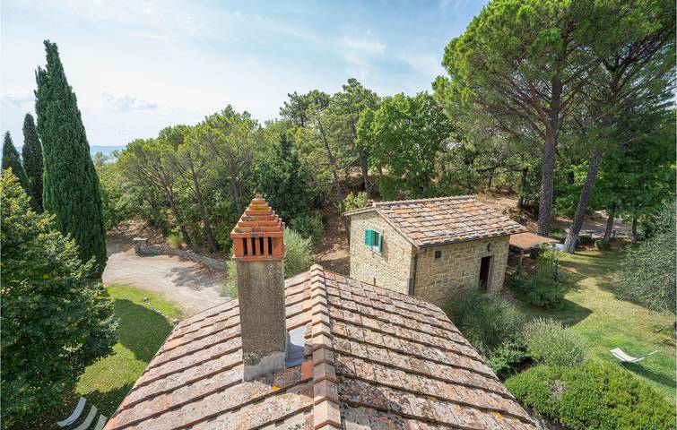 Location de vacances pour 6 personnes, avec piscine ainsi que jardin et terrasse à Loro Ciuffenna - 3