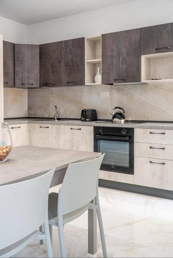 Appartement entier, 2 bedroom apartment Gudja 3 min away from airport in Gudja, Île de Malte