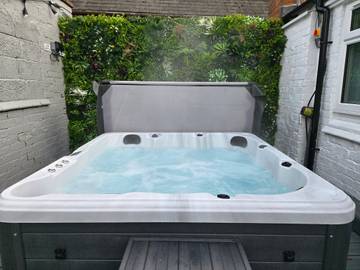 Holiday Apartment for 2 People in Derby, Midlands, Photo 3