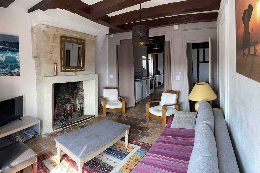 Gîte du Donjon, Xvie siècle, cour privée, entre zoo de Beauval et Chenonceaux in Montrichard, Région de Blois