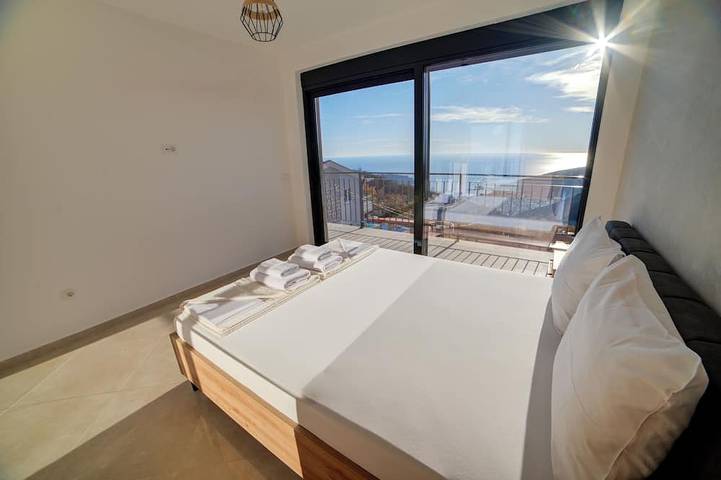 Villa Jelena with private pool - Lapcici in Municipalité de Budva