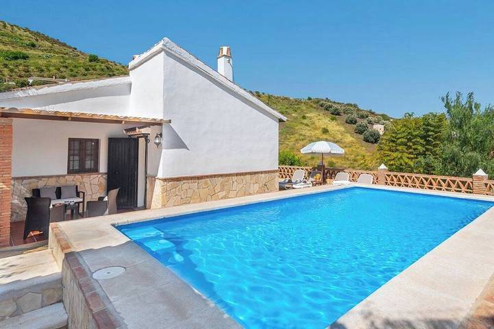 Villa für 8 Personen, mit Garten - 1