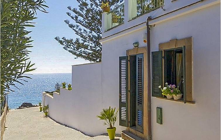 Ferienhaus für 12 Personen, mit Terrasse und Garten in Syrakus - 4