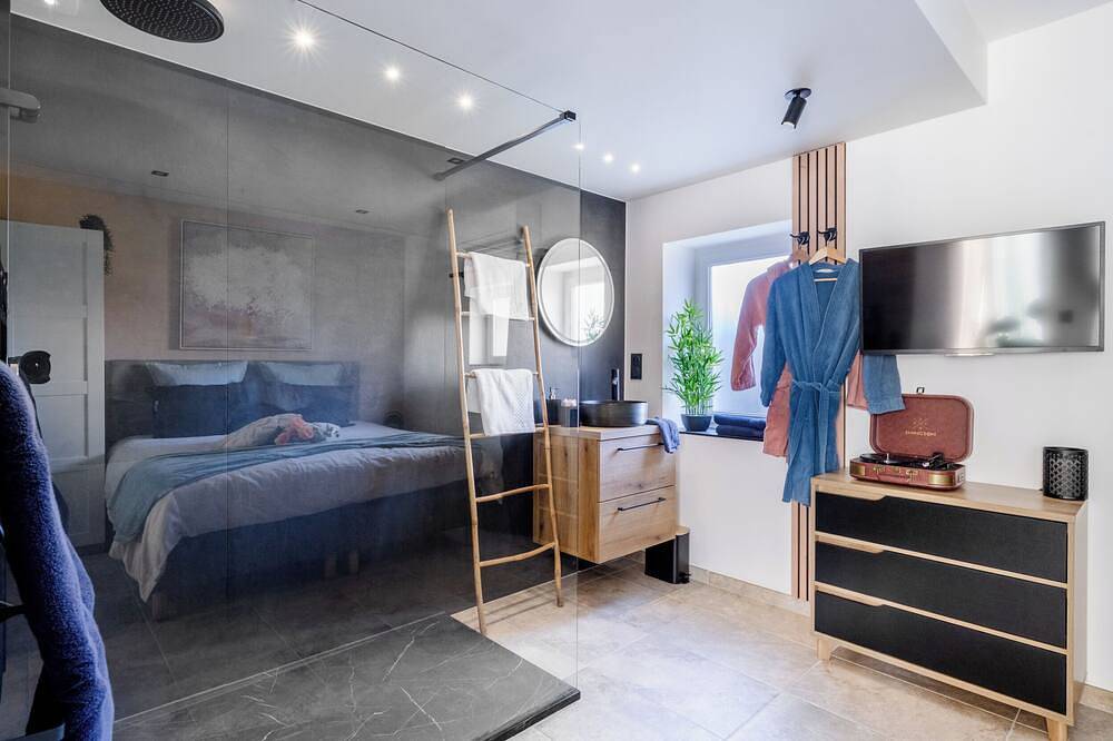 Gîte confort de la Fontaine de Jonquier in Séguret, Vaucluse