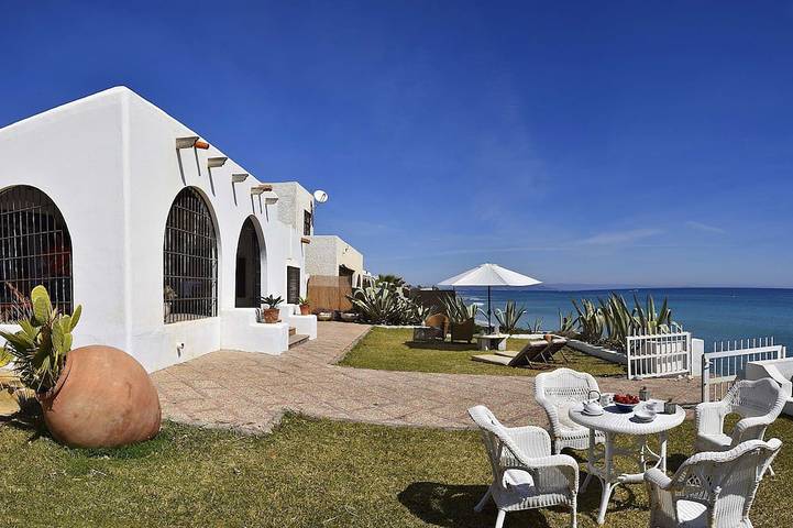Villa for 6 people, with Terrace and Garden in Mojácar