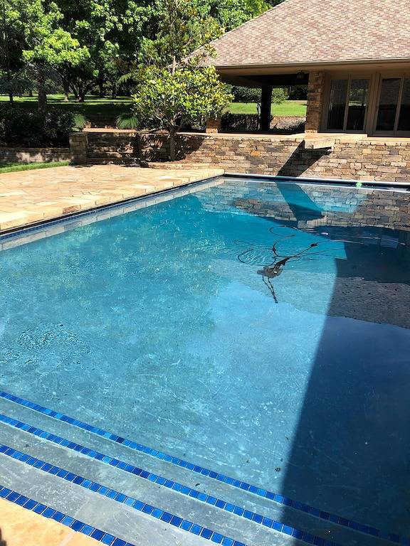 Private Cabin on acreage with pool & tennis court! in Edmond, Oklahoma County
