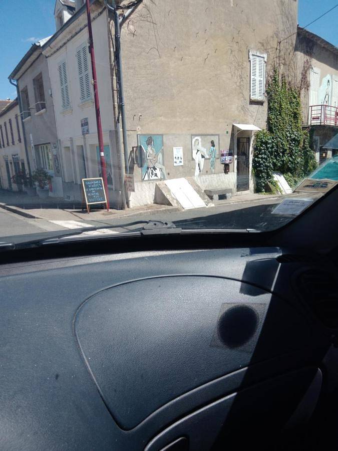 Location de vacances pour 2 personnes, avec jardin et balcon, adapté aux familles à Bransat - 2