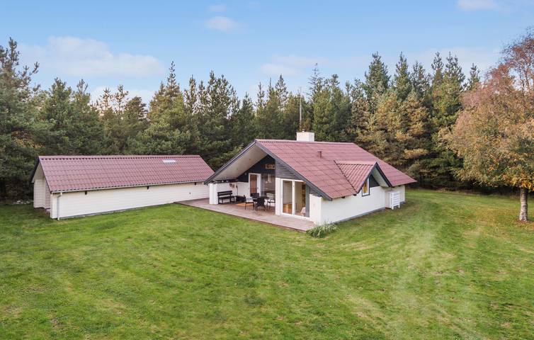 Ferienhaus für 4 Personen, mit Garten und Terrasse in Blavand