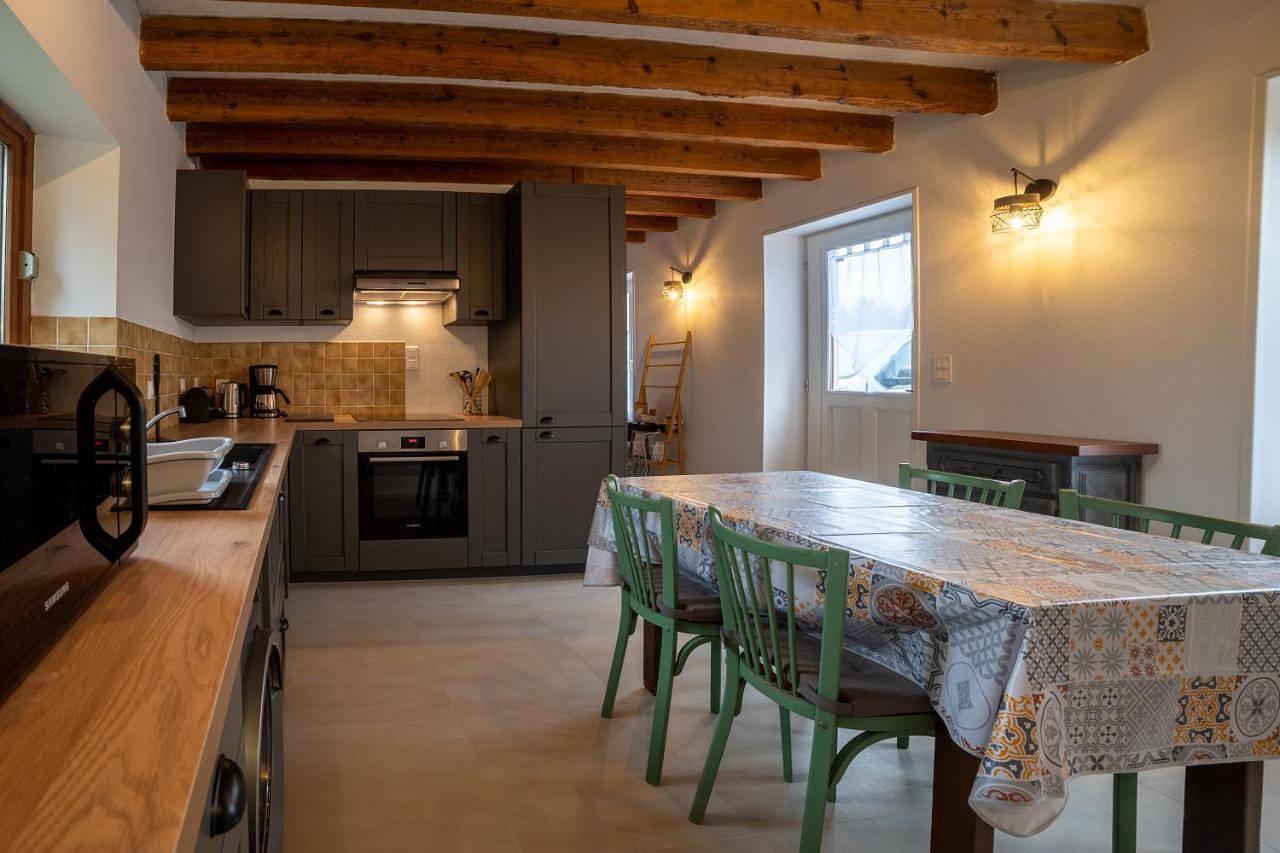 Two-Bedroom House in Saint-Melaine-sur-Aubance, Vallée de la Loire