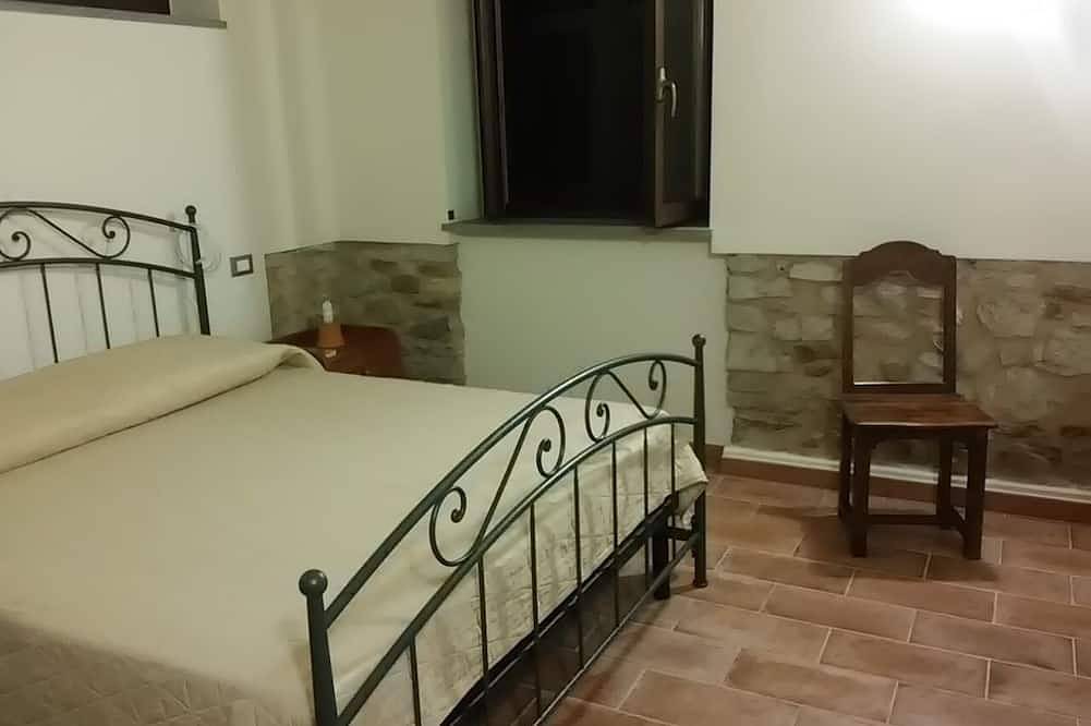 Ca Giacomo, mitten im Wald von Lunigiana. Entspannen Sie sich ... und einzigartige Atmosphären in Tresana, Val di Magra