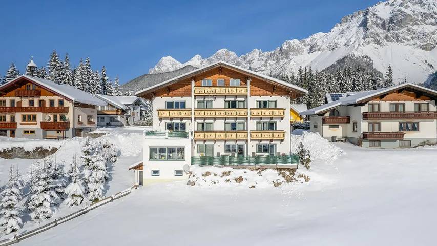Ferienwohnung für 2 Personen, mit Sauna und Terrasse in Ramsau am Dachstein