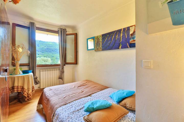 Gîte pour 6 personnes, avec jardin, adapté aux familles à Le Bar-sur-Loup - 3