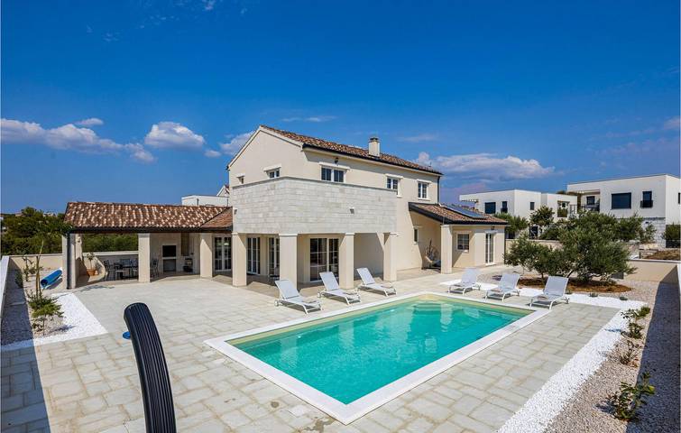 Ferienhaus für 8 Personen, mit Terrasse auf Murter