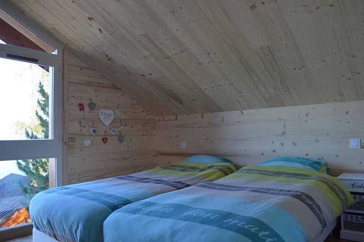 La Plagne / Les Coches Ski-in / Ski-out Chalet auf der Piste, gratis WiFi und Sauna !! in Bellentre, La Plagne-Tarentaise