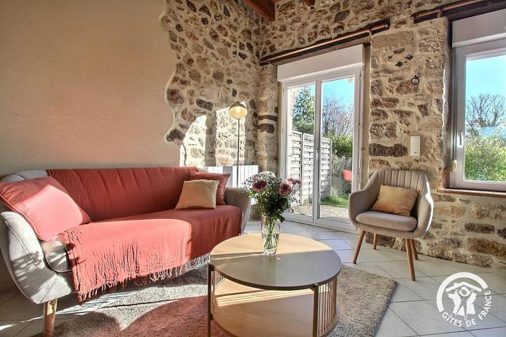 Gîte pour 4 personnes, avec jardin et terrasse à Planguenoual - 3