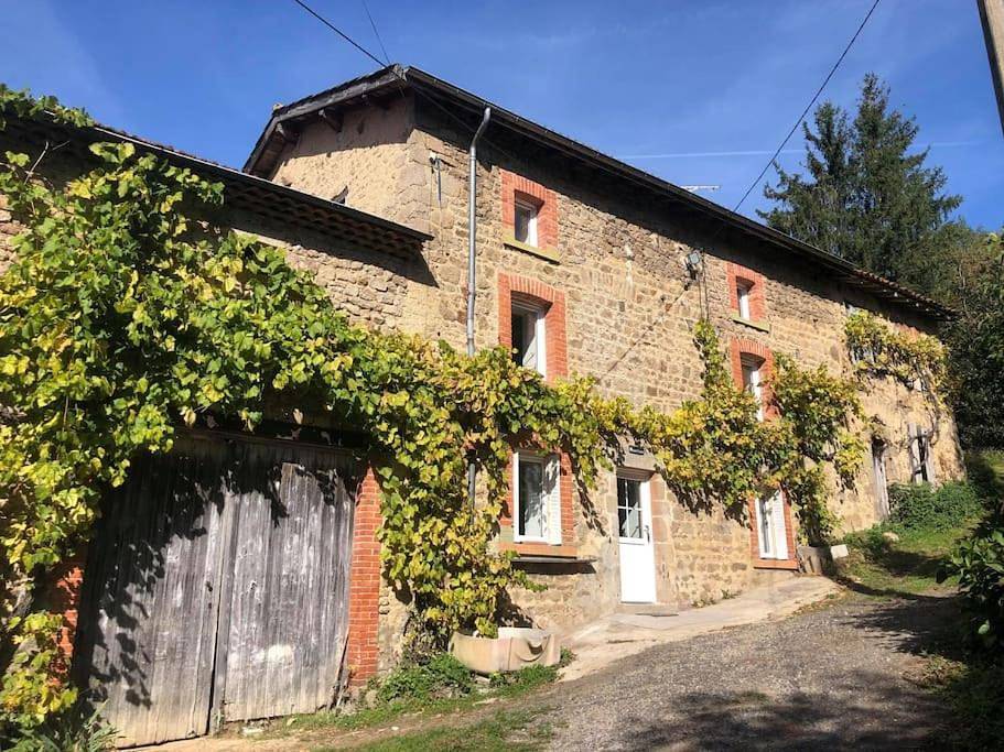 Gite "La Vigne" au cœur du Livradois Forez in Tours-sur-Meymont, Parc Naturel Régional Livradois-Forez
