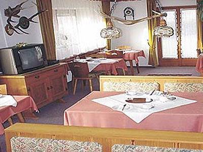 Pension, mit Terrasse und Garten in Schönau am Königssee - 2