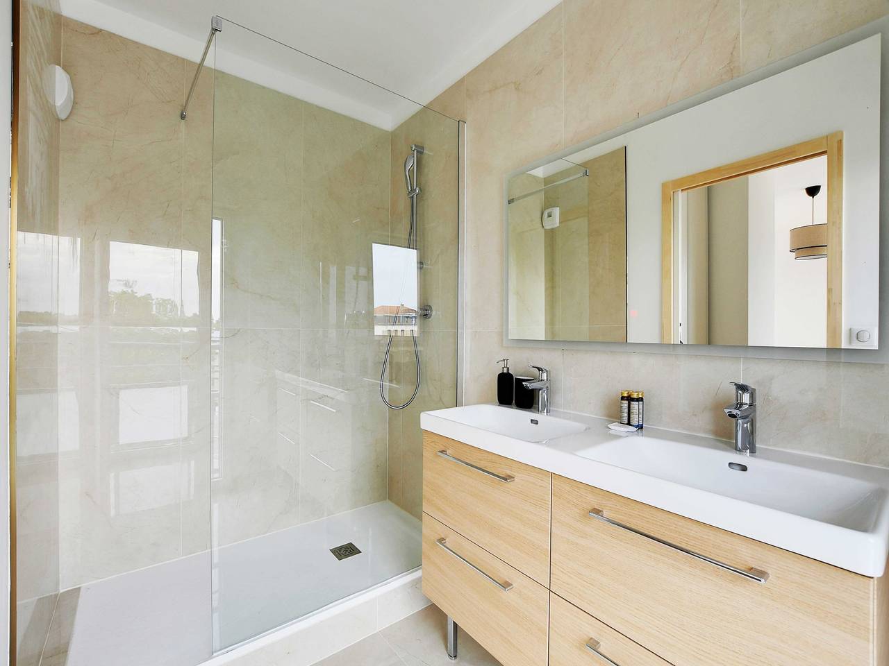 Ganze Wohnung, Schickes Duplex mit Dachterrasse -3Bd/6P- Nogent-sur-Marne in Nogent-sur-Marne, Val-de-Marne