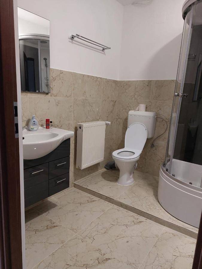 Chambre d’hôte pour 2 personnes, avec balcon à Brașov - 2