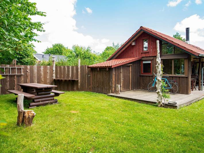 Ferienhaus für 6 Personen, mit Terrasse und Garten - 1