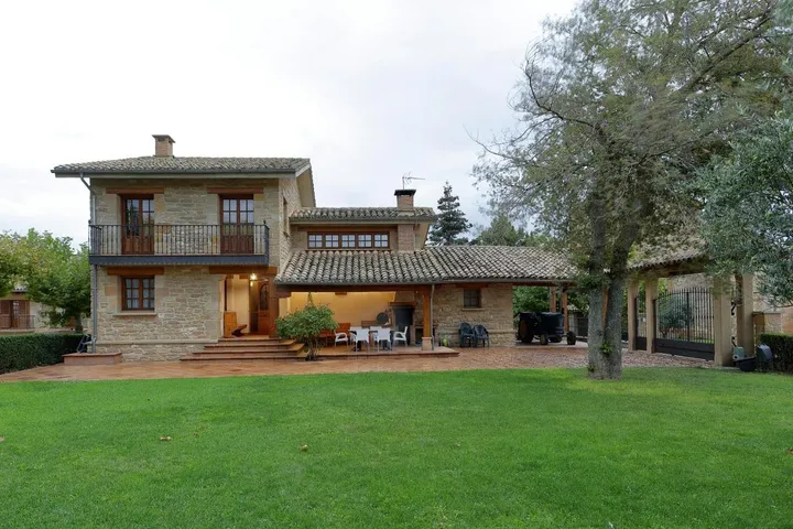 Ferienhaus für 14 Personen, mit Garten und Ausblick, mit Haustier - 1