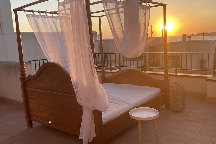 Ferienhaus für 6 Personen, mit Balkon und Terrasse sowie Garten und Pool