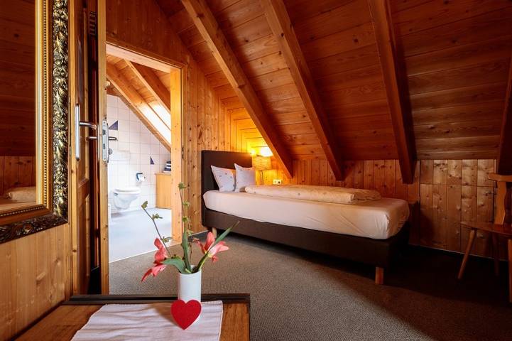 Ferienhaus für 3 Personen, mit Balkon/Terrasse und Garten sowie Sauna in Deggenhausertal - 4